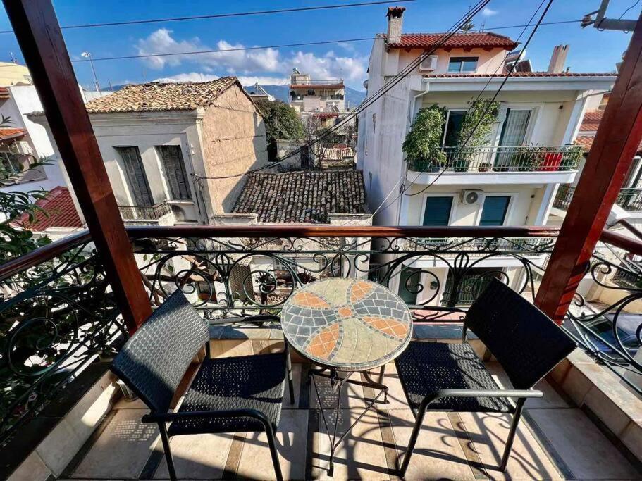 Ferienwohnung Στούντιο Κέντρου Άνω Πόλης Πάτρας Exterior foto
