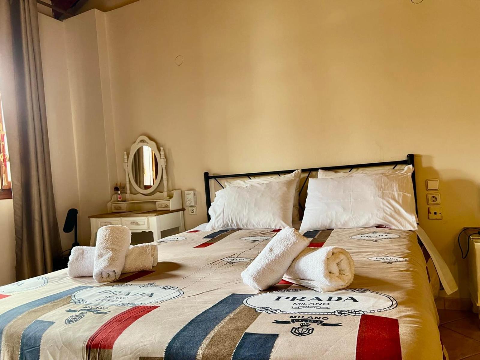 Ferienwohnung Στούντιο Κέντρου Άνω Πόλης Πάτρας Exterior foto